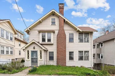 15 Howard St