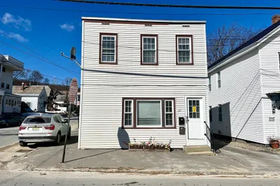37 Forest St #1 1