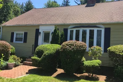 9 Brimfield Road