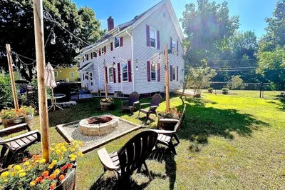 38 Main St 1