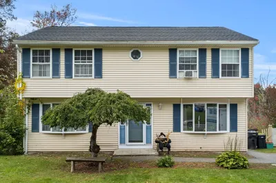 43 Bailey Ct 1