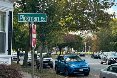 2 Pickman St #5