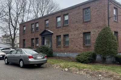15 Weston Court #4
