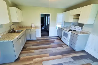 396 E Center St #396 1