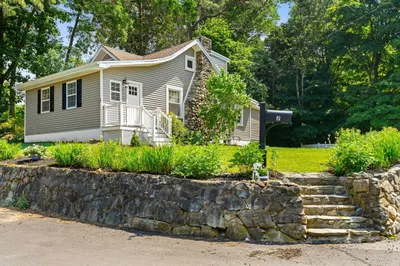 2 Larrabee Ave 1