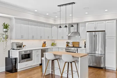 73 Dix St #6 1