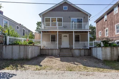 12 Terrace Ave