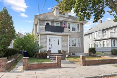 107 Barnes Ave 1