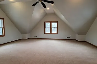 72 Hooker Ave #72