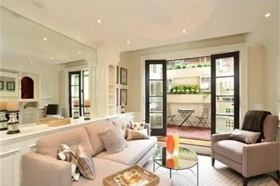 36 Rutland Sq #1 1