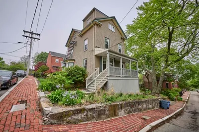 41 HighlAnd PArk Ave #A 1