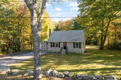 35 School House Rd 1