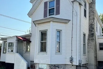 51 Dix St 1