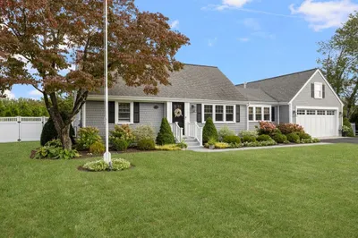 129 Fieldwood Ave 1