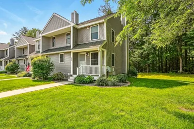 205 Bayberry Hill Ln #205