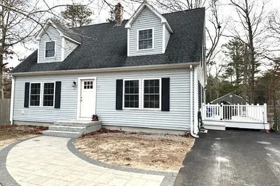 30 Melix Ave 1