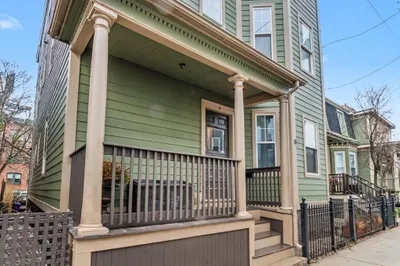 8 Spring Garden #3