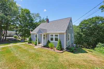 156 Hampton St