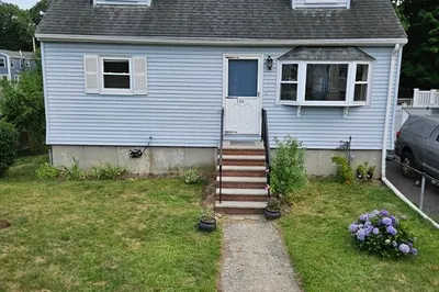 135 Crane St 1