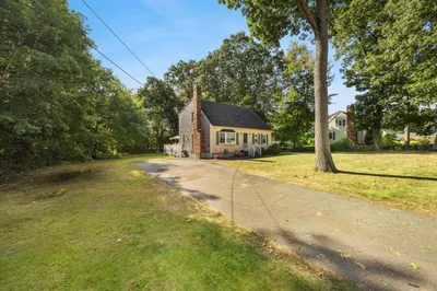 119 Hill St 1