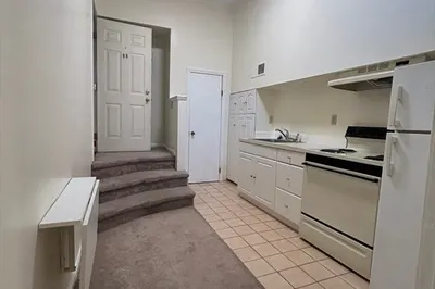 185 Main Street #11