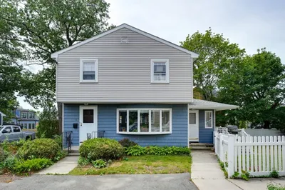 16 Summit Ave