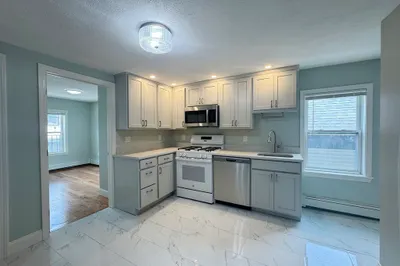 7 Sumner Place #2 1