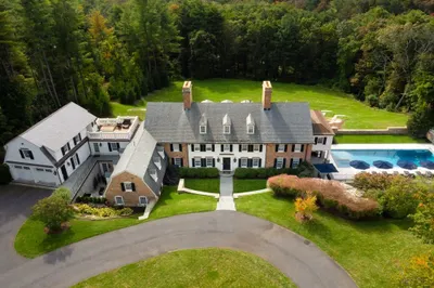 32 Parkman Way 1