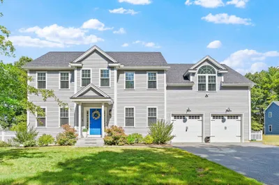 4 Wisteria Lane 1