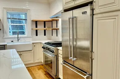 63 Telegraph St #1