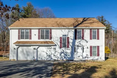 435 Wanoosnoc Road 1