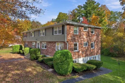 4 Greenleaf Dr #4C 1