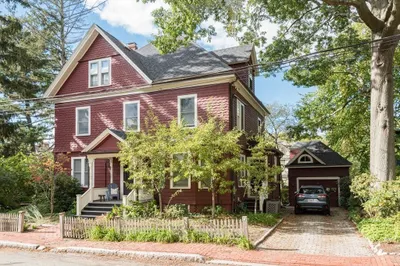 5 West Bellevue Ave 1