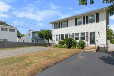 476 Winnacunnet Rd #1