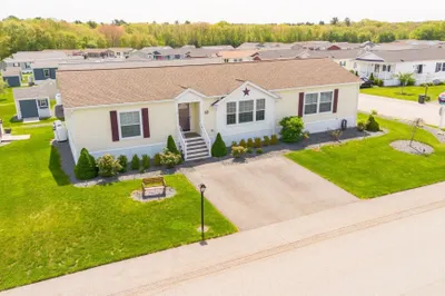 53 Linsay Drive 1