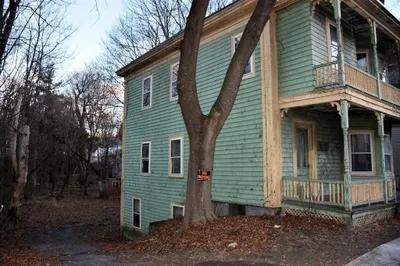 16 Granite Street 1