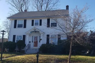 52 Newell Ave #1 1