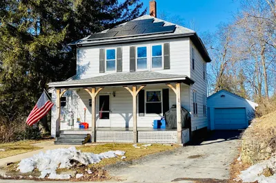 2 Myrtle St 1