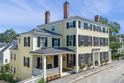 45 Pleasant Street 1
