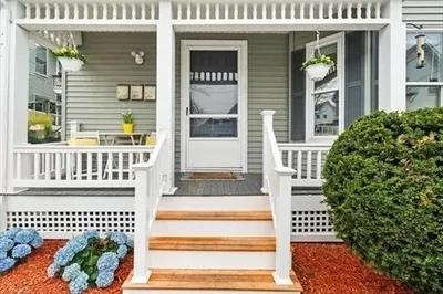 28 Arthur St #3
