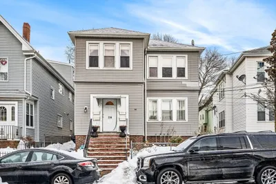 114 Francis St 1