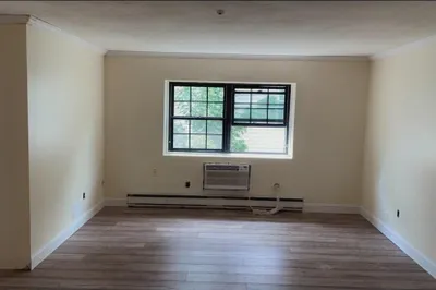 21 Myrtle St #5