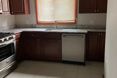 28 Clifton Street #1st floor 1