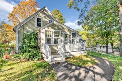 396 W. Main St