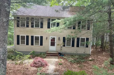21 Sheridan Drive