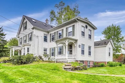 20 Stow St #1
