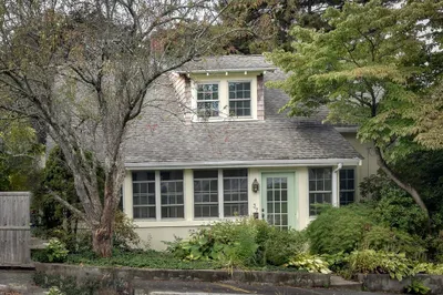 37 Wilson Ave