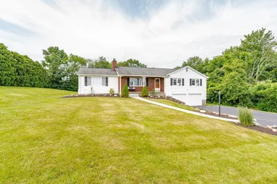 11 Southwick Hill Dr 1