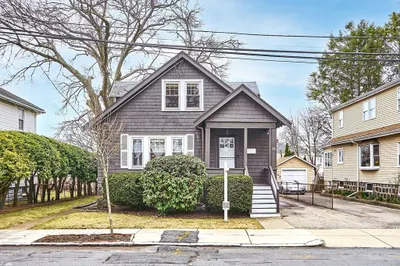 16 Wycliff Ave 1