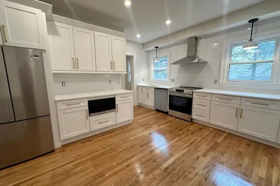 107 University Rd #1
